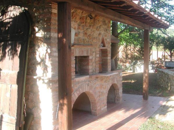 Penzion Casale Il Colombaio Di Toiano Valli Exteriér fotografie