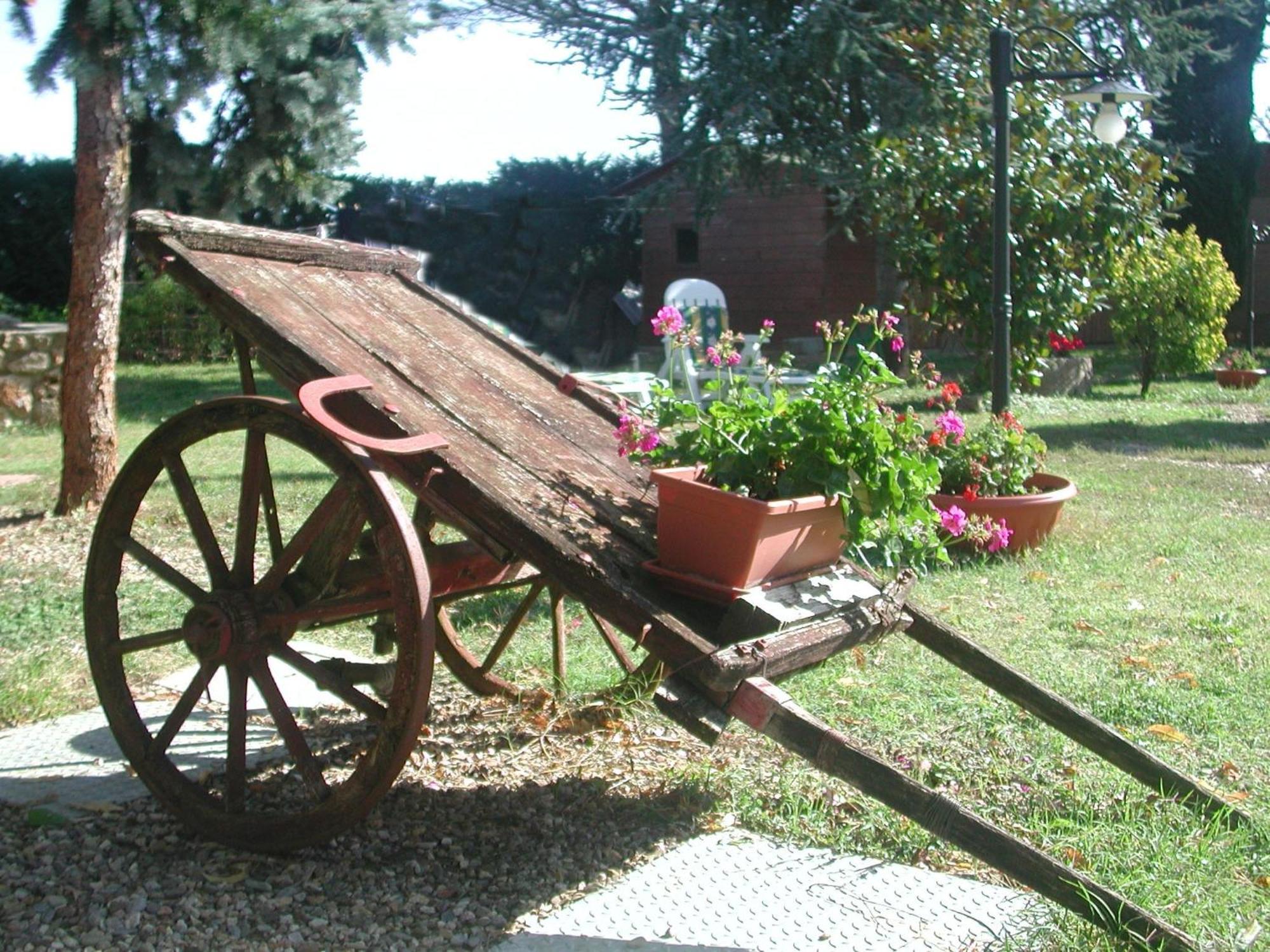 Penzion Casale Il Colombaio Di Toiano Valli Exteriér fotografie
